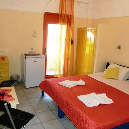 Neos 2* Matala (Crete)